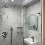 ゲストハウス Sweetmar Guest Rooms-ground Floor 3*
