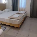 Sweetmar Guest Rooms-Ground Floor 3* Kos Town